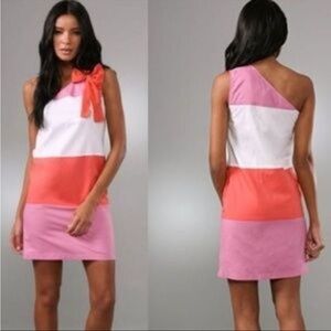 SEE BY CHLOE • ONE SHOULDER BOW SHIFT DRESS